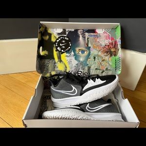 KYRIE LOW IV TB BASKETBALL SNEAKERS